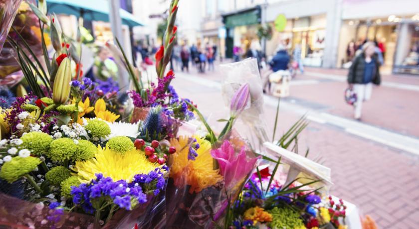 เดอะ ฟิตซ์วิลเลียม โฮเต็ล Hotel ดับลิน ภายนอก รูปภาพ Bouquets of flowers