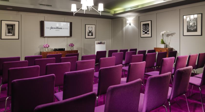 เดอะ ฟิตซ์วิลเลียม โฮเต็ล Hotel ดับลิน ภายนอก รูปภาพ The lecture theatre