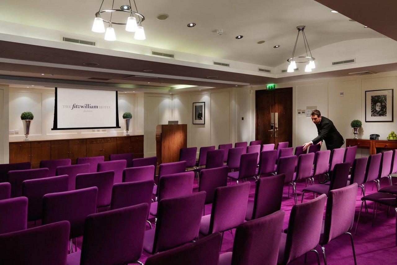 เดอะ ฟิตซ์วิลเลียม โฮเต็ล Hotel ดับลิน ภายนอก รูปภาพ The Auditorium