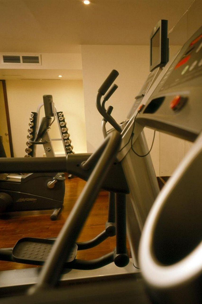 เดอะ ฟิตซ์วิลเลียม โฮเต็ล Hotel ดับลิน ภายนอก รูปภาพ A treadmill